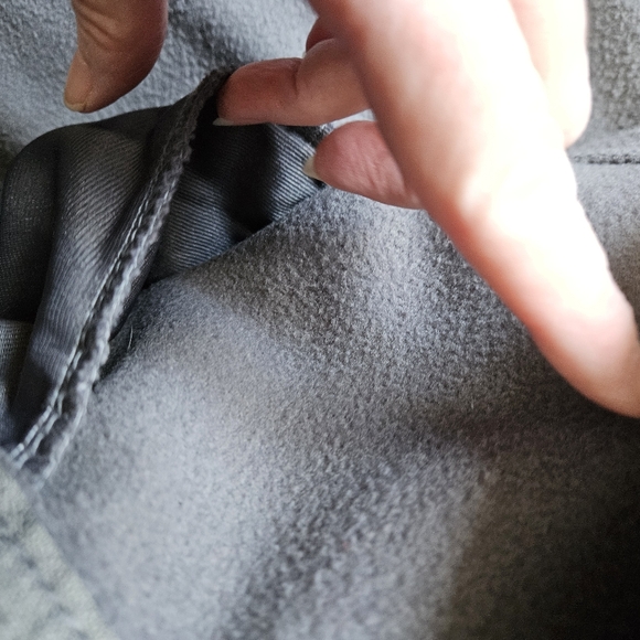 Mens size large Cabela's vest - Picture 6 of 10